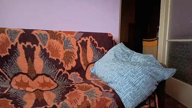 Snapshot of cumloverboyxx69 chatting on February 23, 2026, 1:44 pm cumloverboyxx69 online show from February 23, 2026, 1:44 pm