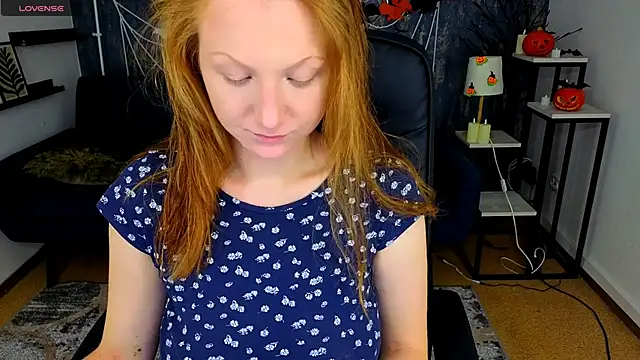 Snapshot of JeannieFox_ chatting on October 18, 2025, 6:26 am JeannieFox online show from October 18, 2025, 6:26 am