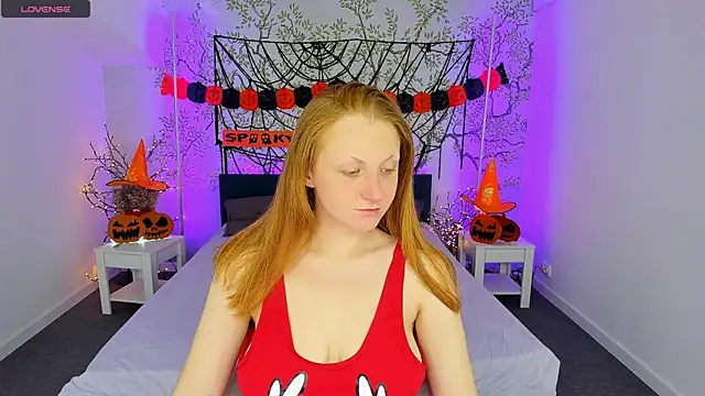 Snapshot of JeannieFox_ chatting on October 21, 2025, 6:24 am JeannieFox online show from October 21, 2025, 6:24 am