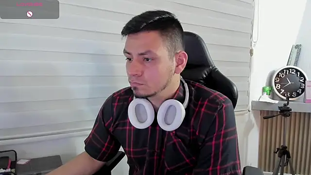 Rick Diesel  online show from March 7, 2026, 3:35 am