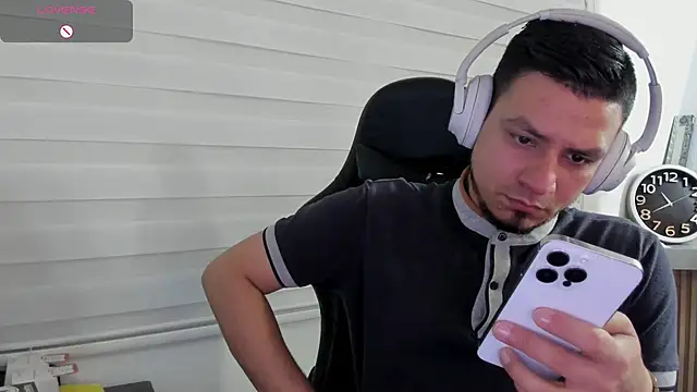 Rick Diesel  online show from February 18, 2026, 3:37 am