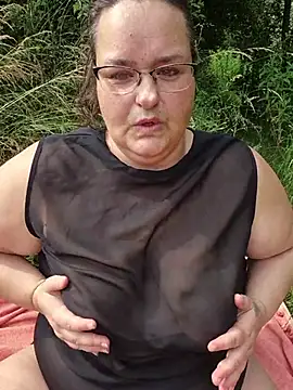 XxGipsyxX online show from June 21, 2026, 2:45 pm