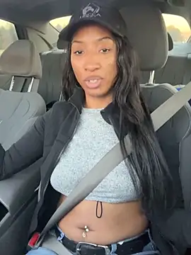 Iceblanca online show from November 26, 2025, 9:37 pm