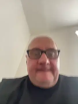 Snapshot of vanjbi45 chatting on February 8, 2025, 11:55 am vanjbi45 online show from February 8, 2025, 11:55 am