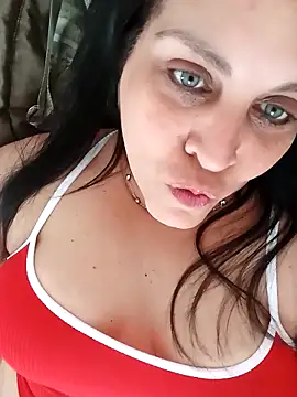 CRUELLAXX online show from February 20, 2025, 6:46 pm