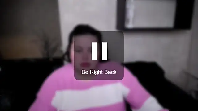 Emily Mo online show from November 7, 2025, 6:29 am