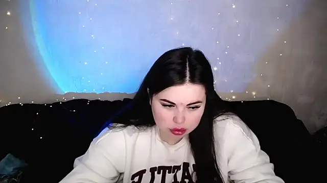 Emily Mo online show from March 4, 2026, 7:05 am