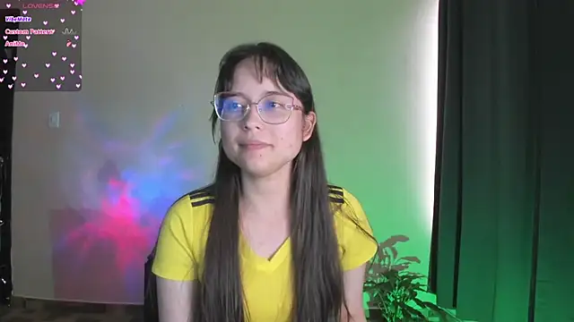 shantalc3rezo online show from November 18, 2025, 8:23 pm