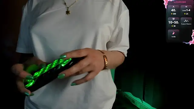 shantalc3rezo online show from February 6, 2026, 8:27 pm