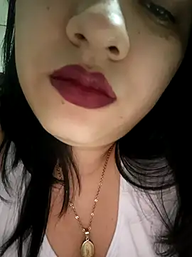 DanelyLopez online show from February 18, 2026, 4:54 am