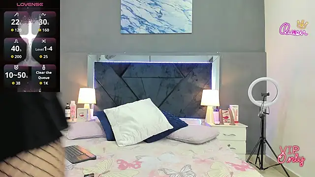 Lauralove 69 online show from April 1, 2026, 9:34 pm