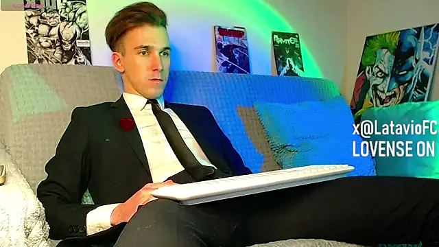 Midnighter  online show from April 7, 2026, 8:43 pm