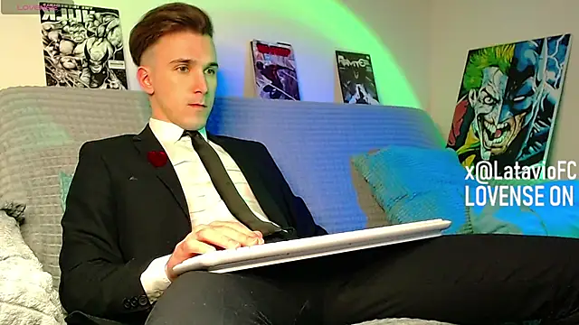 Midnighter  online show from April 10, 2026, 6:48 pm