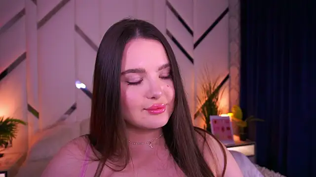 Snapshot of CuteAmberr chatting on January 14, 2026, 12:36 am CuteAmberr online show from January 14, 2026, 12:36 am