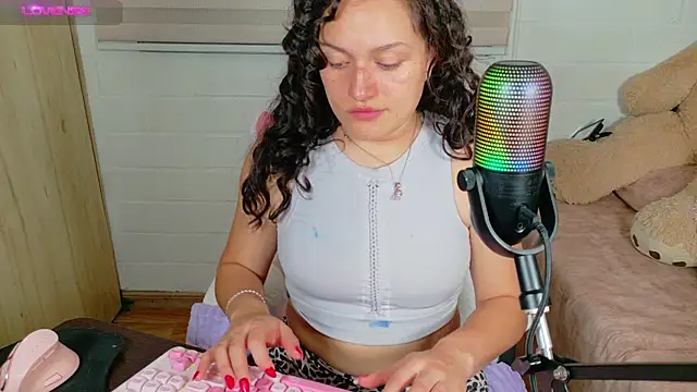 megan doll2 online show from March 27, 2026, 11:38 pm