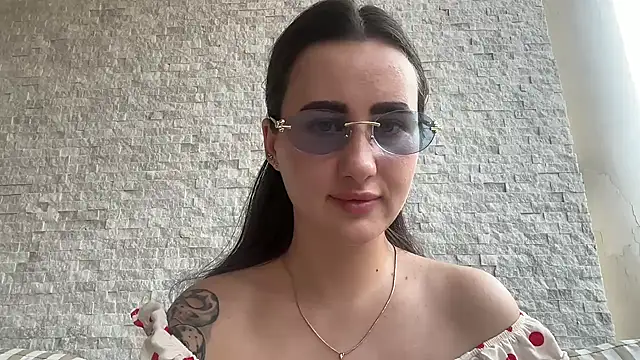 Snapshot of Svetta9966 chatting on July 18, 2026, 3:53 pm Svetta9966 online show from July 18, 2026, 3:53 pm