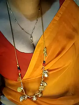 tuttifrutti17 online show from December 14, 2024, 5:58 pm