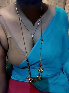 tuttifrutti17 online show from April 16, 2026, 5:36 pm