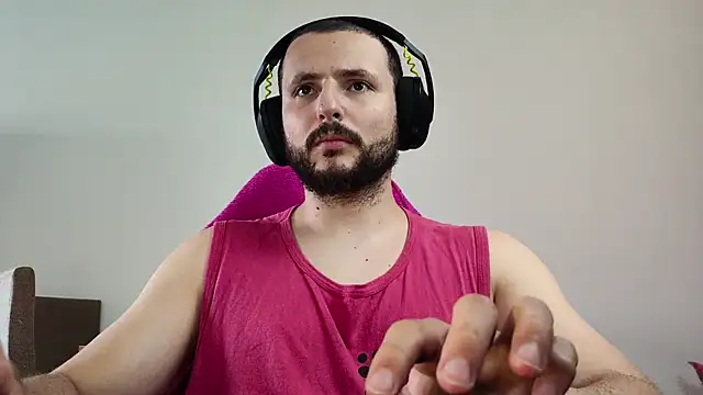 iurytx online show from October 3, 2025, 3:02 pm