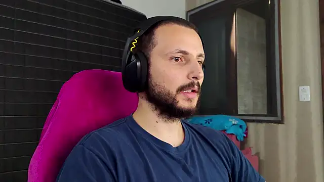 iurytx online show from February 14, 2026, 11:38 pm