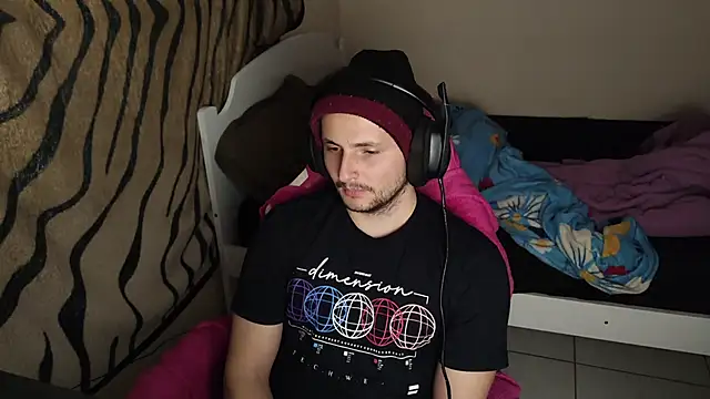 iurytx online show from February 17, 2025, 11:00 pm