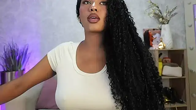HOTBLACKANDWHITE2 online show from May 23, 2026, 10:42 pm