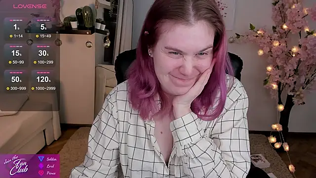Snapshot of Nancy_Sun_ chatting on January 4, 2025, 11:33 am Nancy Sun online show from January 4, 2025, 11:33 am