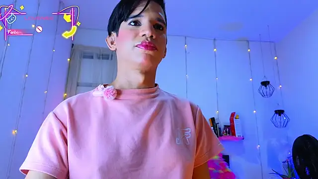 Ariel Femboy  online show from February 3, 2026, 2:53 am