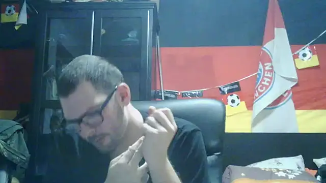 Die-geile-Sau online show from January 18, 2026, 9:18 pm