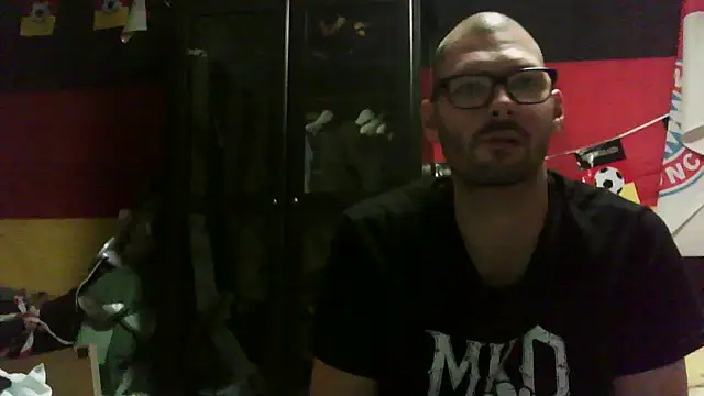 Snapshot of Die-geile-Sau chatting on September 14, 2025, 7:03 pm Die-geile-Sau online show from September 14, 2025, 7:03 pm