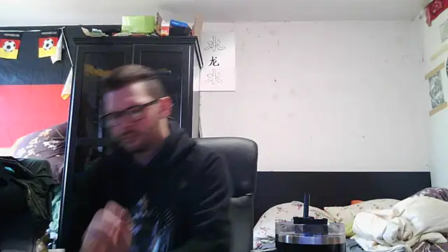 Snapshot of Die-geile-Sau chatting on March 28, 2026, 2:18 pm Die-geile-Sau online show from March 28, 2026, 2:18 pm