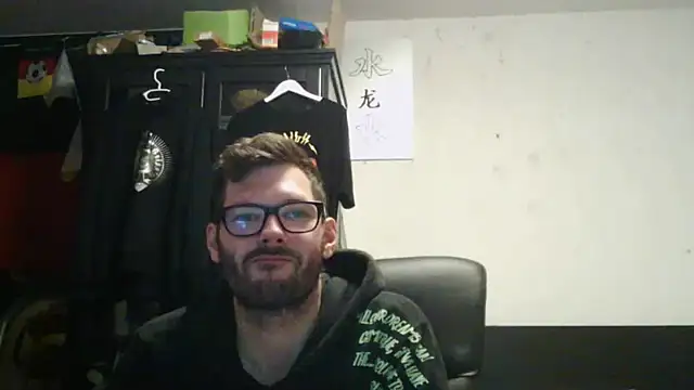 Snapshot of Die-geile-Sau chatting on May 15, 2026, 8:29 pm Die-geile-Sau online show from May 15, 2026, 8:29 pm