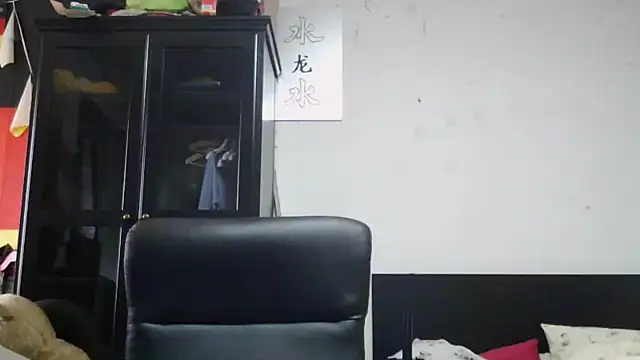 Snapshot of Die-geile-Sau chatting on April 10, 2026, 1:51 pm Die-geile-Sau online show from April 10, 2026, 1:51 pm