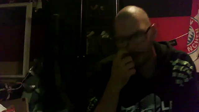 Snapshot of Die-geile-Sau chatting on September 13, 2025, 7:58 pm Die-geile-Sau online show from September 13, 2025, 7:58 pm