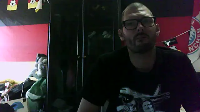 Snapshot of Die-geile-Sau chatting on September 27, 2025, 3:07 pm Die-geile-Sau online show from September 27, 2025, 3:07 pm