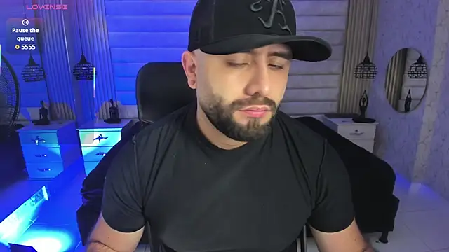 jhon bear03 online show from February 12, 2026, 11:10 am