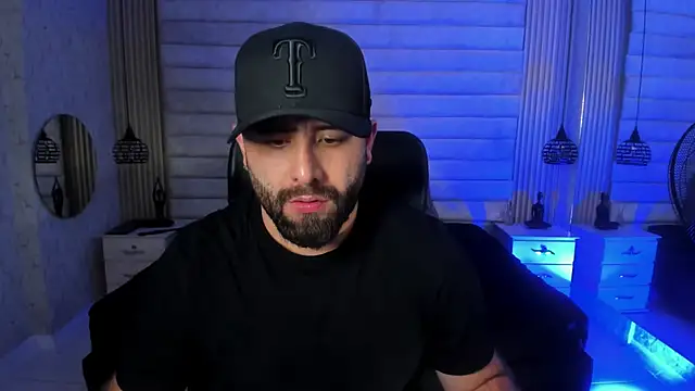 jhon bear03 online show from April 17, 2026, 11:24 am