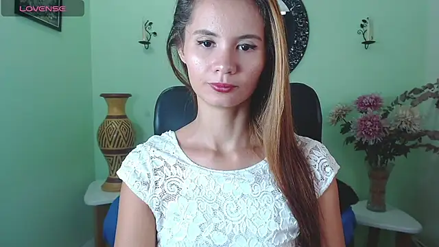 Sofia Franco  online show from September 29, 2025, 7:30 pm