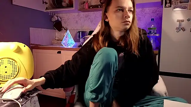 Frank Fraer online show from September 29, 2025, 7:30 pm