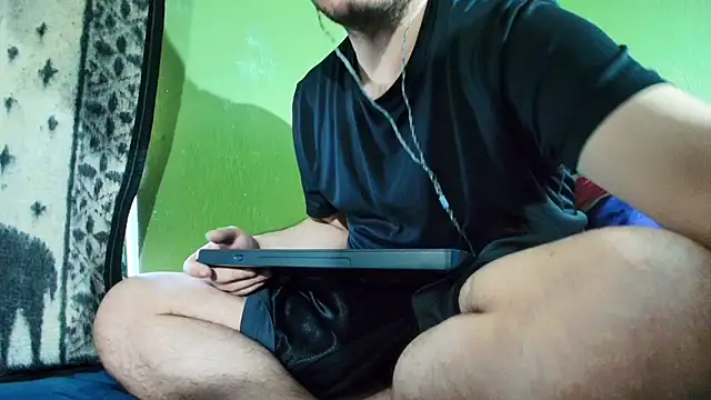 Snapshot of sweet_cock28 chatting on March 15, 2025, 6:54 pm sweet cock28 online show from March 15, 2025, 6:54 pm