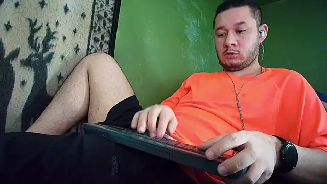 Snapshot of sweet_cock28 chatting on March 1, 2025, 3:49 pm sweet cock28 online show from March 1, 2025, 3:49 pm