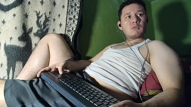 sweet cock28 online show from June 3, 2026, 3:29 am
