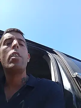 brutoxxx007 online show from August 5, 2026, 2:44 pm