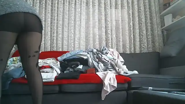 mysteriouscouple001 online show from November 1, 2025, 11:26 am