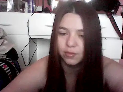 Oxitocina2000 online show from December 2, 2024, 7:33 pm