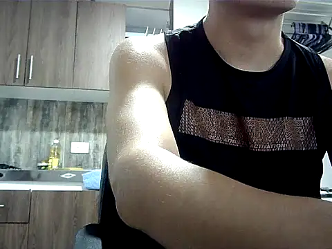 Snapshot of axeldaviid chatting on March 5, 2025, 2:25 am axeldaviid online show from March 5, 2025, 2:25 am