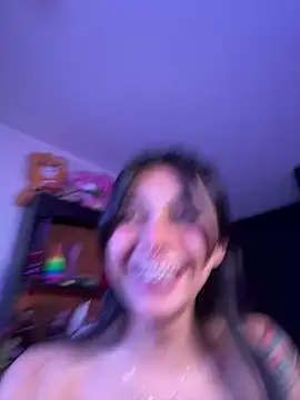 amber yull online show from June 16, 2026, 2:55 am