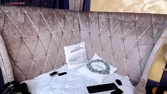 Snapshot of SensualPenelope chatting on January 10, 2026, 8:04 pm SensualPenelope online show from January 10, 2026, 8:04 pm