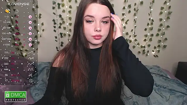 Snapshot of aliice_cutie chatting on January 24, 2025, 4:49 pm aliice cutie online show from January 24, 2025, 4:49 pm