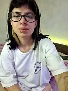 Carlafoxxx online show from December 5, 2024, 1:22 pm